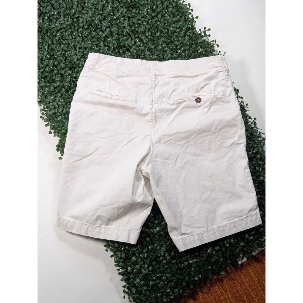 American Eagle Khaki Tan Next Level Slim Fit Flex Shorts Size 30